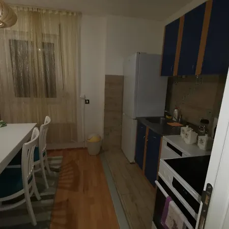 Caroline Apartment